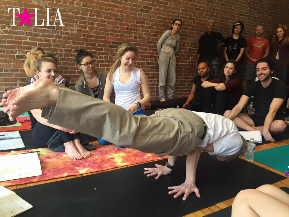 Мои 10 недель сертификации как преподавателя Виньяса-Йоги