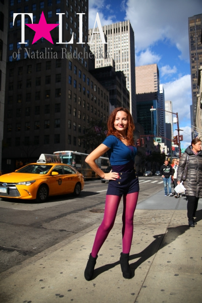 5-я Авеню. Делайте, что хотите - даже на центральной улице Манхэттена до Вас никому никакого дела нету!