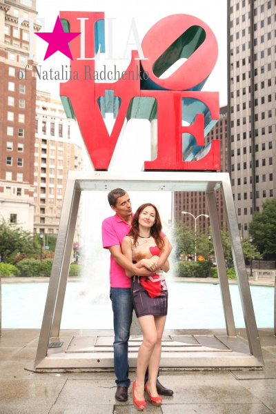 Если Вы целуетесь на улице - за Вас порадуются или не обратят внимания! :) (Филадельфия, Пенсильвания)