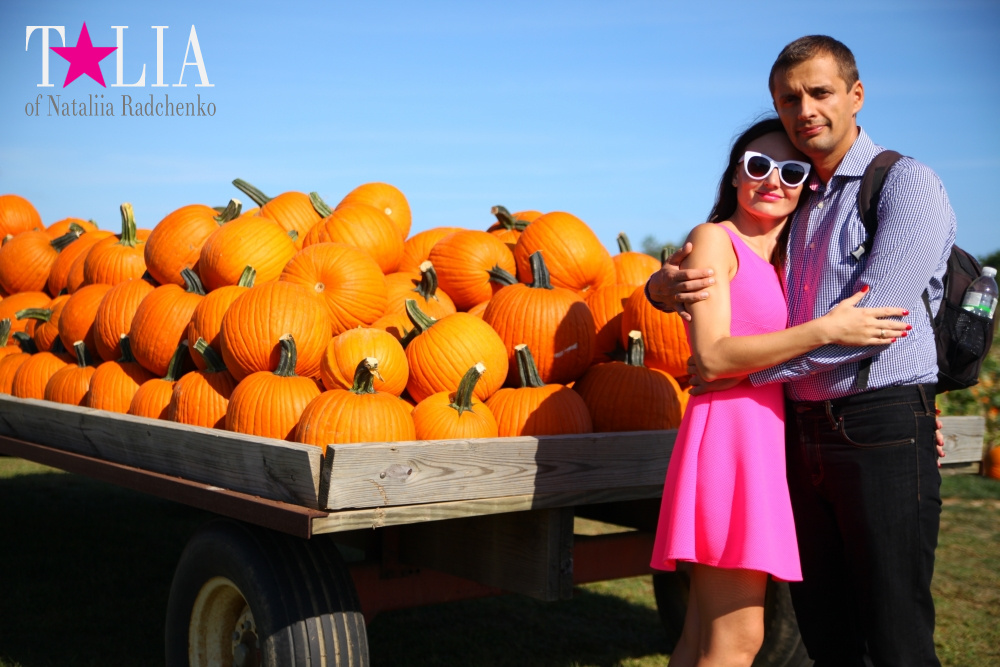 Кукурузный лабиринт и катание в бочках в HANK'S PUMPKINTOWN, the Hamptons, NY