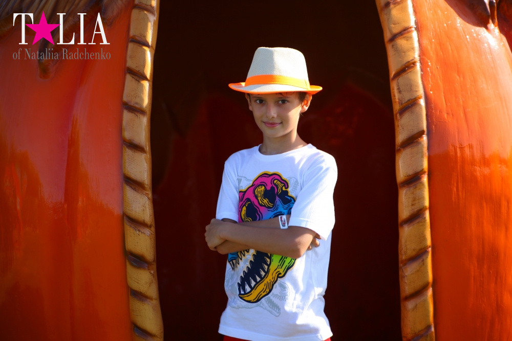 Кукурузный лабиринт и катание в бочках в HANK'S PUMPKINTOWN, the Hamptons, NY