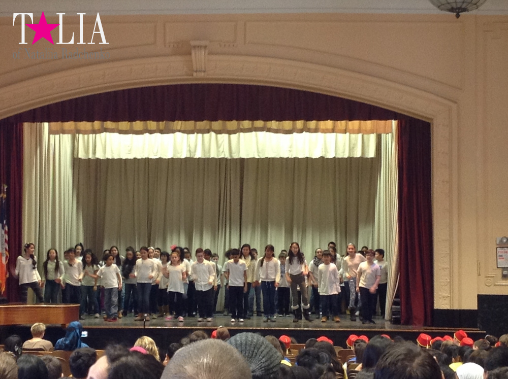 Выступление 5-х классов!