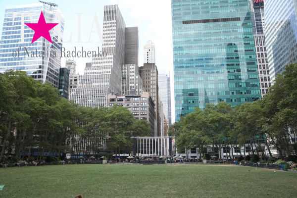 Брайант Парк, 5 Авеню Нью-Йорк (Fifth Avenue)