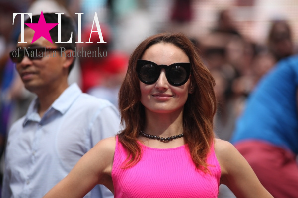 Мое эссе на тему - почему я люблю Таймс Сквер:)