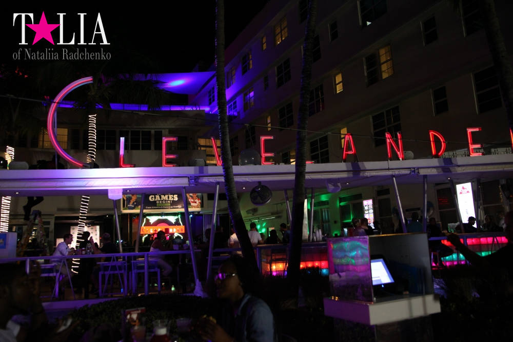 Оушен Драйв на Майами Бич (Ocean Drive)