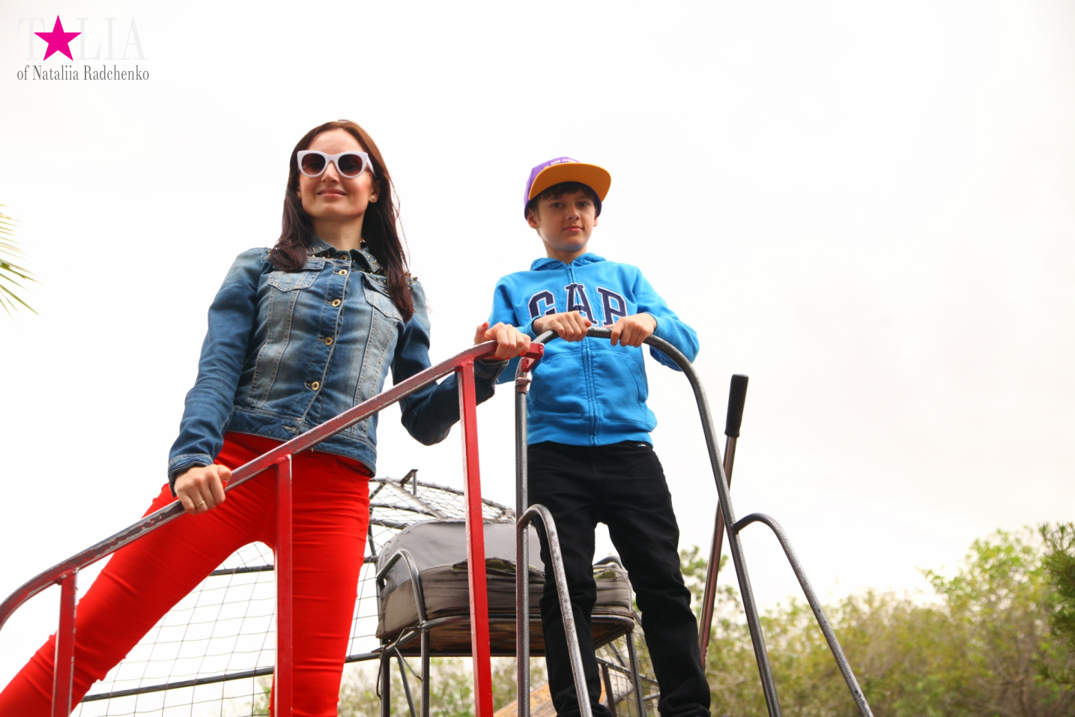 Катание на лодках по болоту с крокодилами в Gator Park, Эверглейдс, Майами