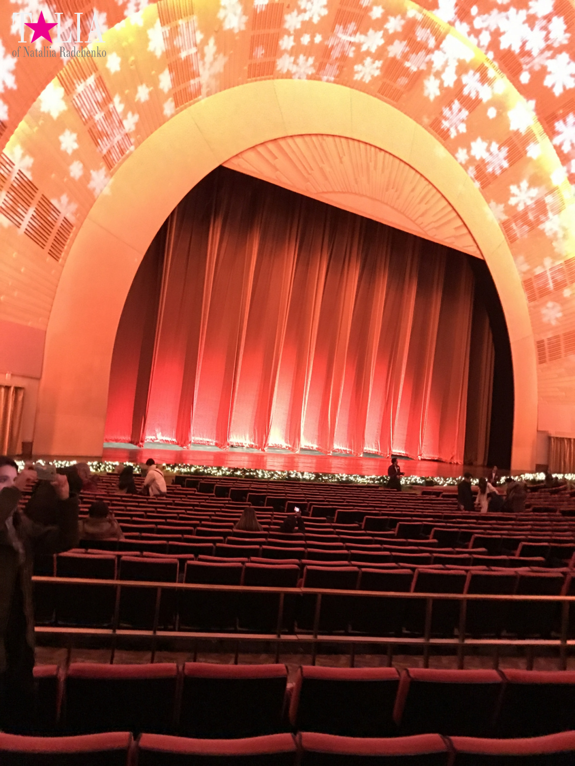Musical on Broadway "Radio City Christmas Spectacular" with dancers "The Rockettes"