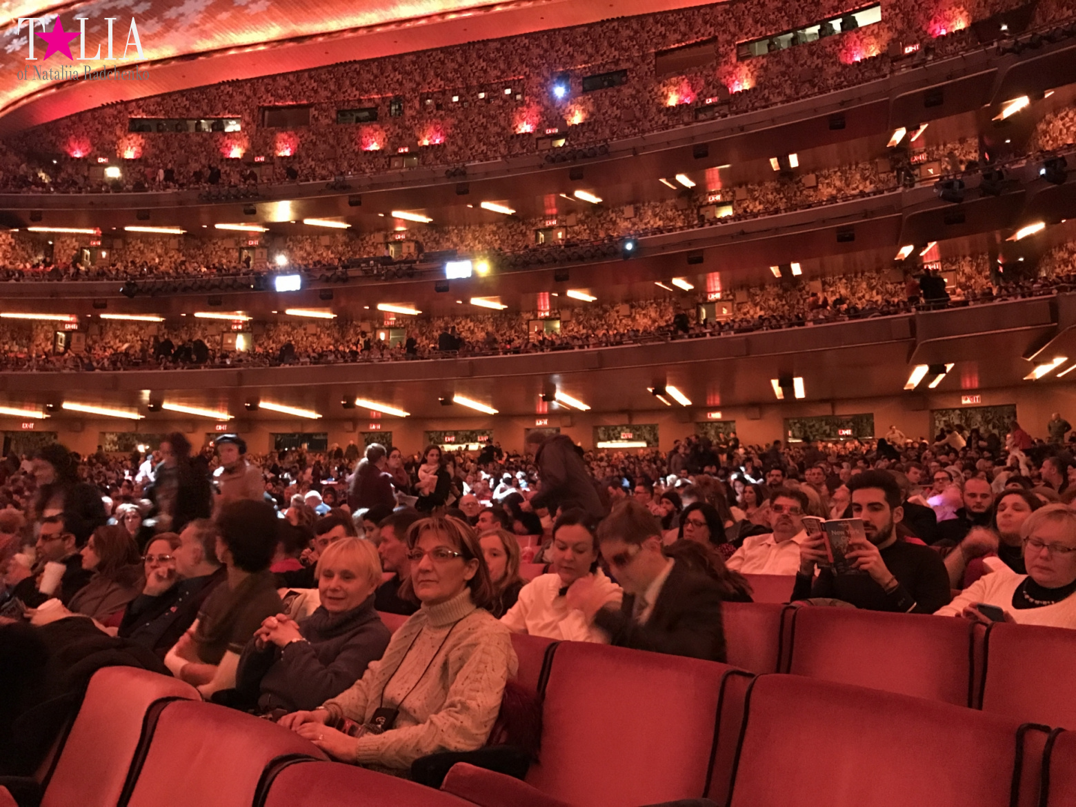 Musical on Broadway "Radio City Christmas Spectacular" with dancers "The Rockettes"
