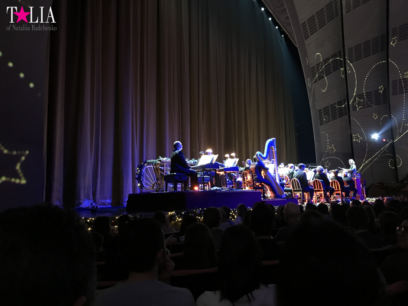 Musical on Broadway "Radio City Christmas Spectacular" with dancers "The Rockettes"