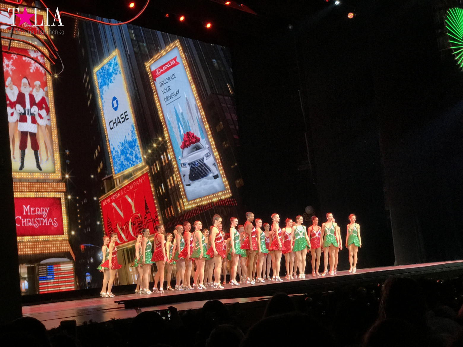 Musical on Broadway "Radio City Christmas Spectacular" with dancers "The Rockettes"