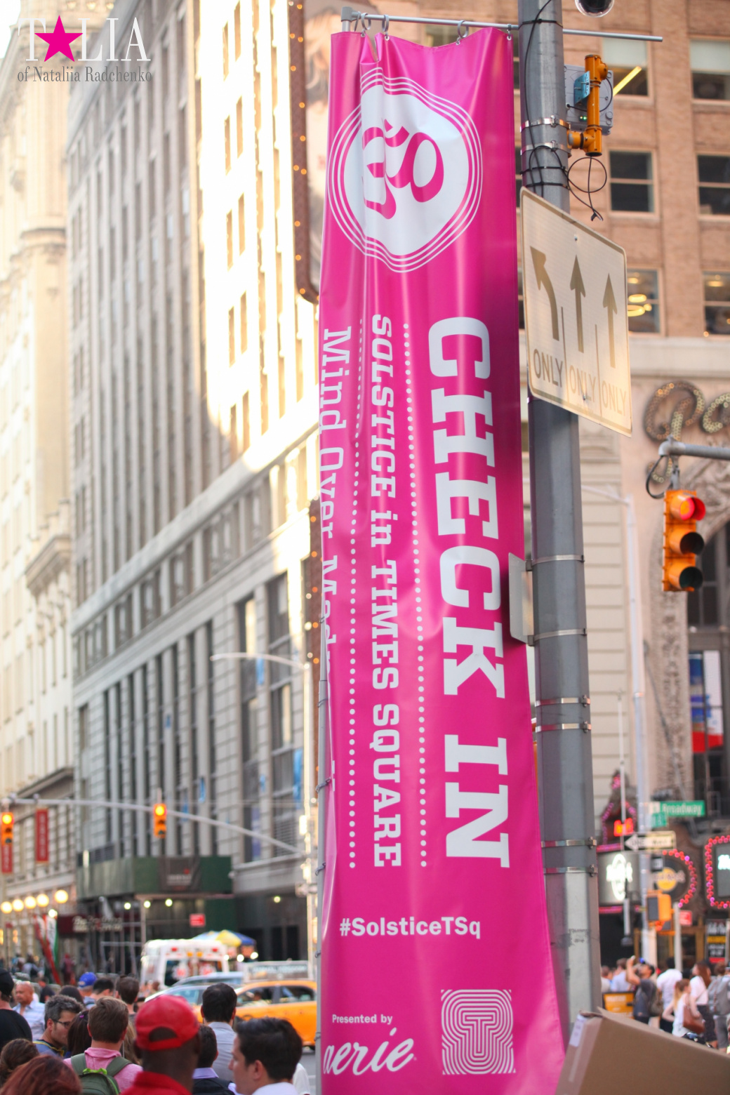 Yoga Festival "Solstice in Times Square 2017"