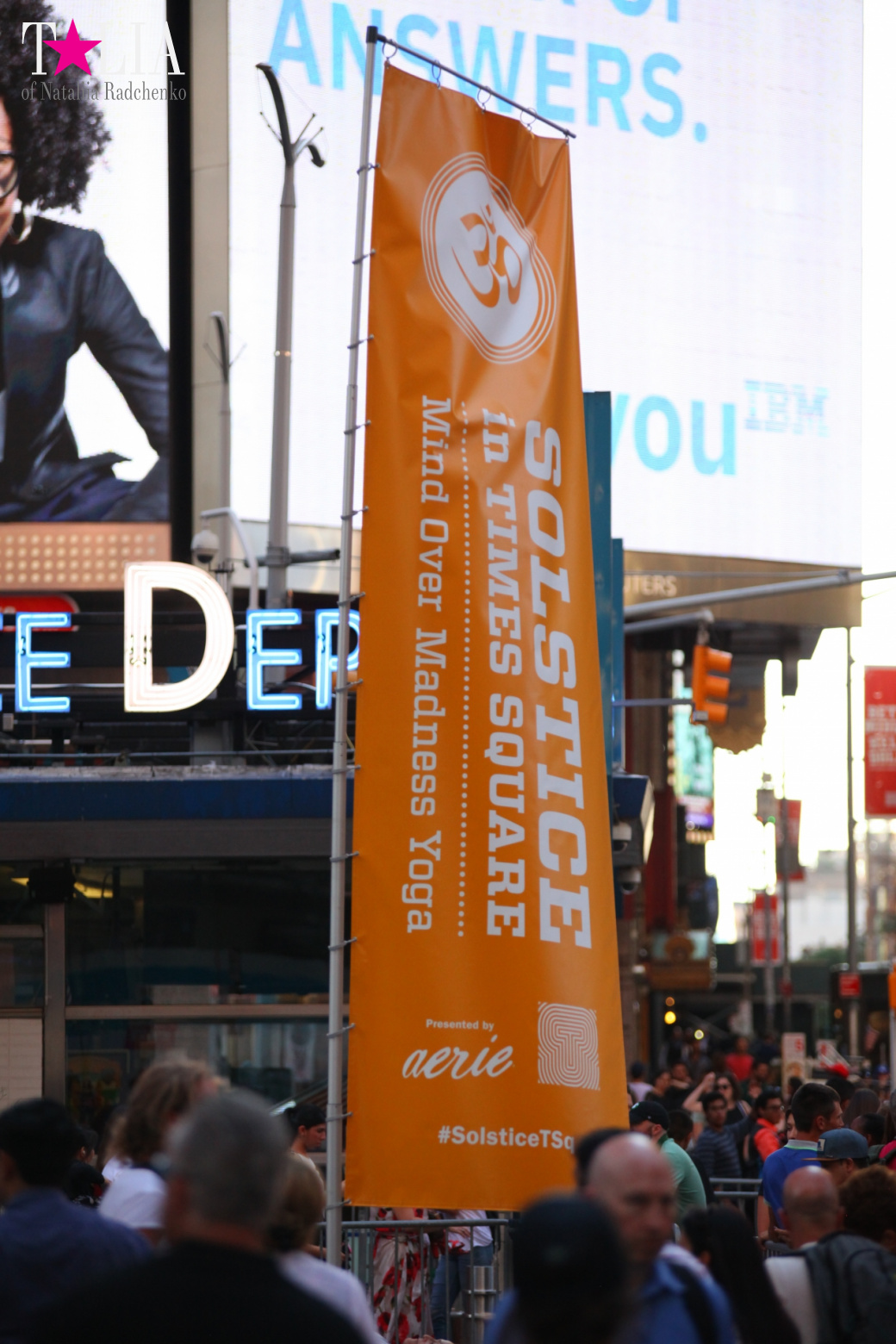 Yoga Festival "Solstice in Times Square 2017"