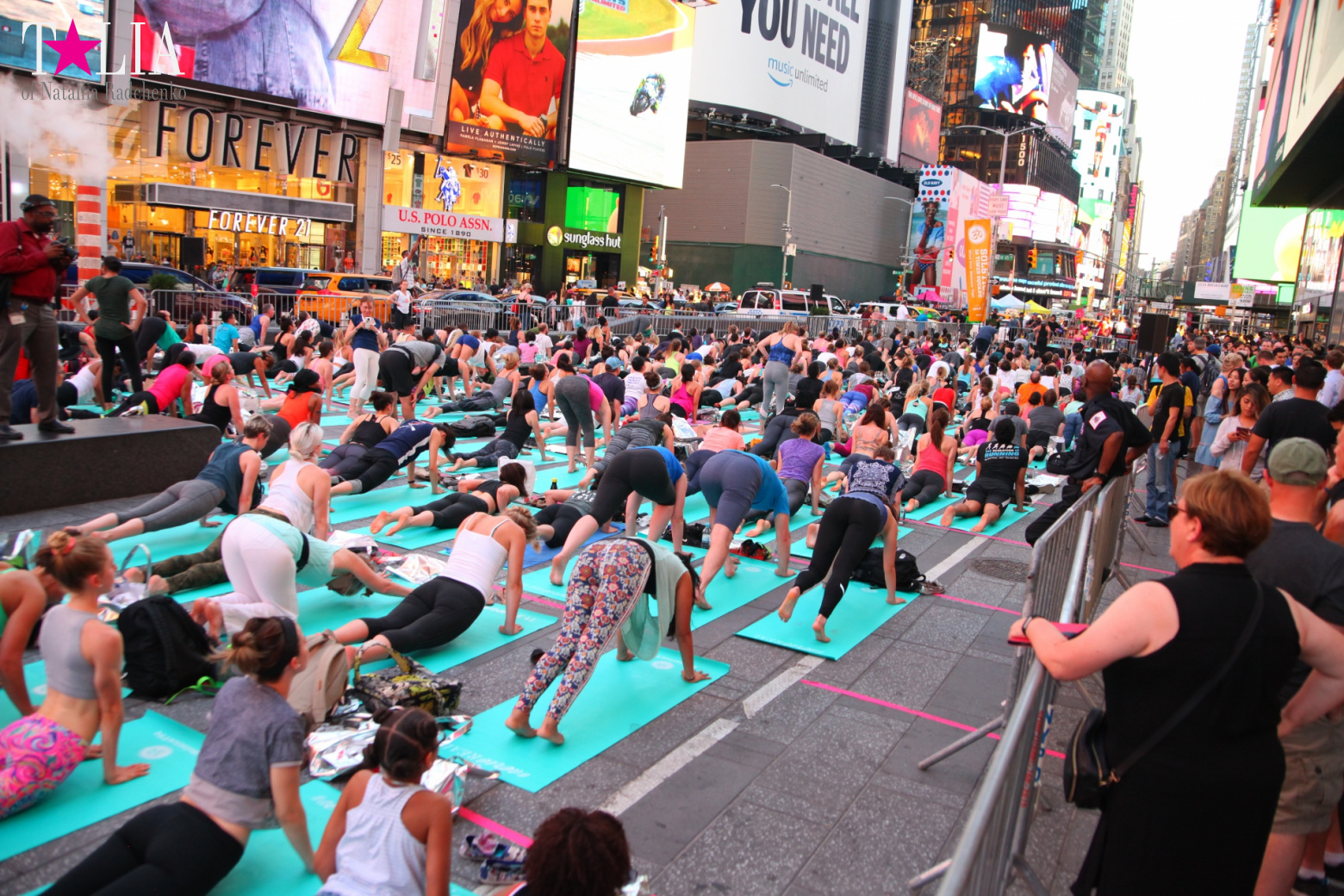 Yoga Festival "Solstice in Times Square 2017"