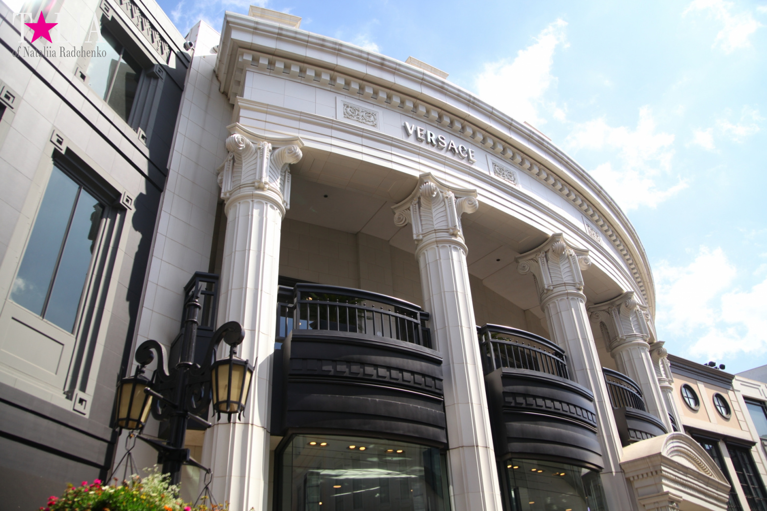 Родео-Драйв в Беверли Хиллз. Лос-Анджелес, Калифорния, США