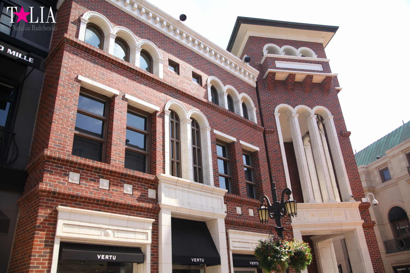 Родео-Драйв в Беверли Хиллз. Лос-Анджелес, Калифорния, США