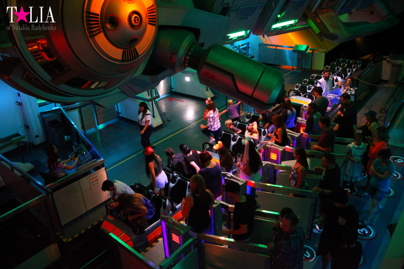 Диснейленд в Калифорнии (Анахайм, Лос Анжелес). Аттракционы