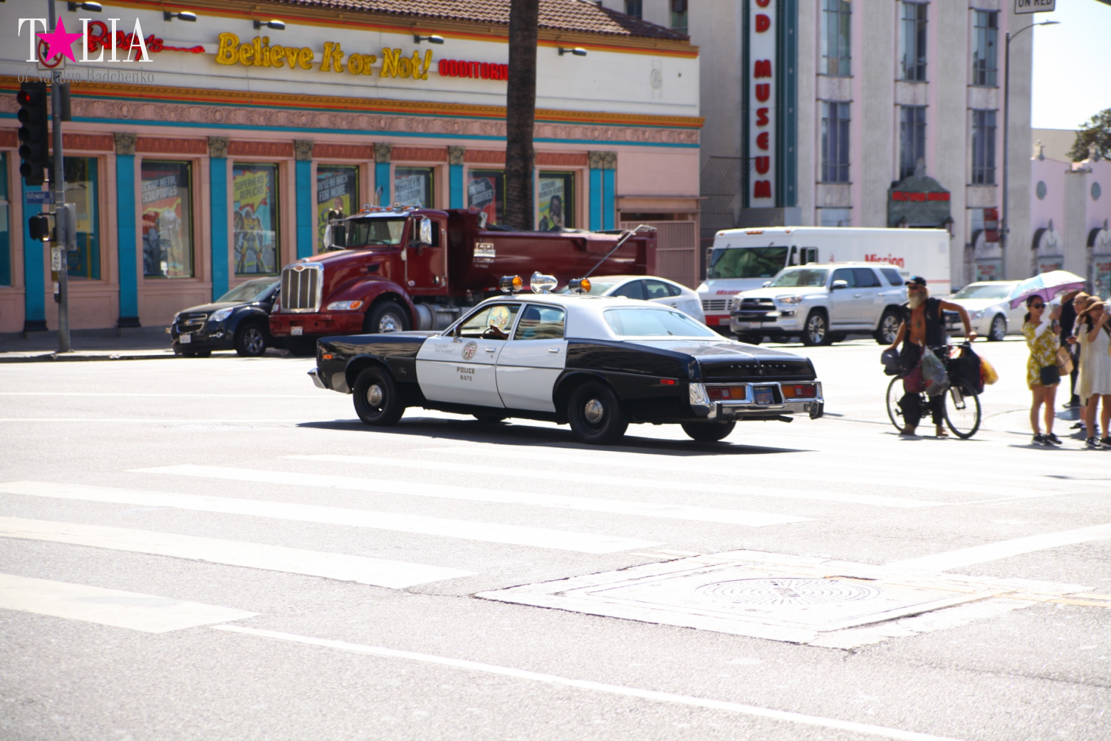 Аллея Славы Голливуда или Аллея отпечатков + "4 леди Голливуда"