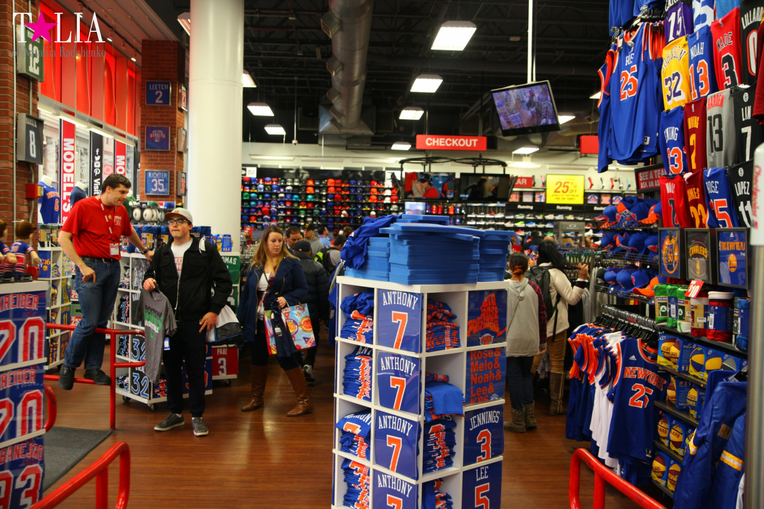 Киберпонедельник 2016 в США или Черная Пятница продолжается