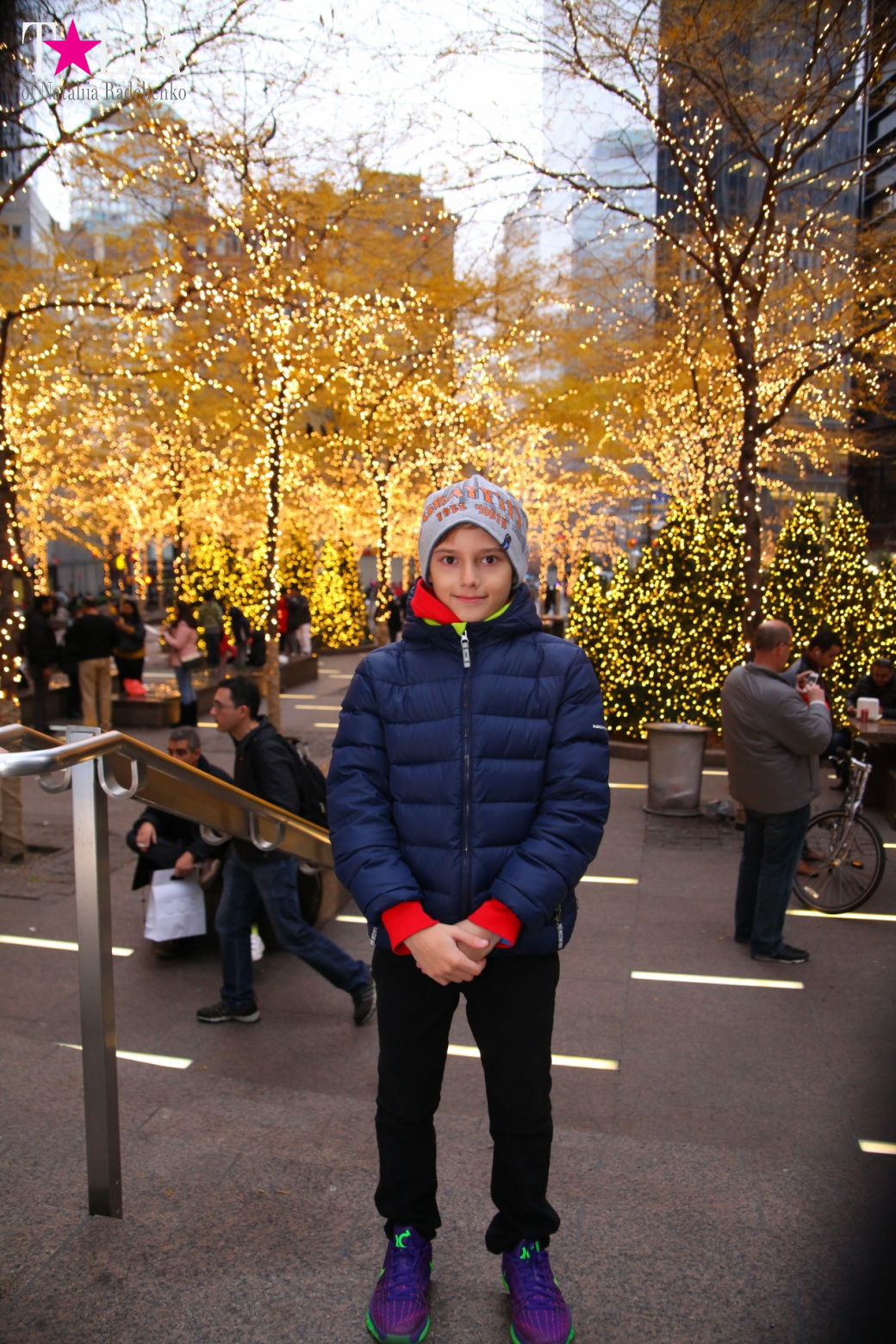 Preparation of New York for Christmas and New Year 2017. Manhattan + Bay Ridge