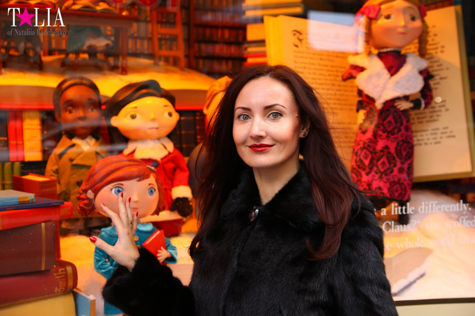 Новогодние и рождественские витрины магазинов Нью-Йорка 2016 - Macy's