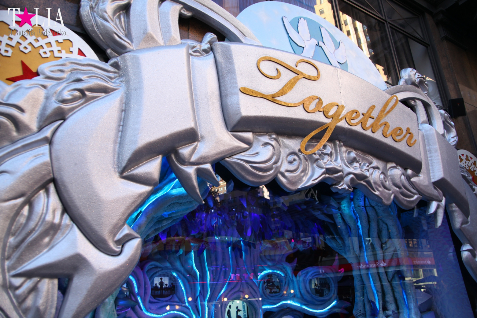 Новогодние и рождественские витрины магазинов Нью-Йорка 2016 - Macy's