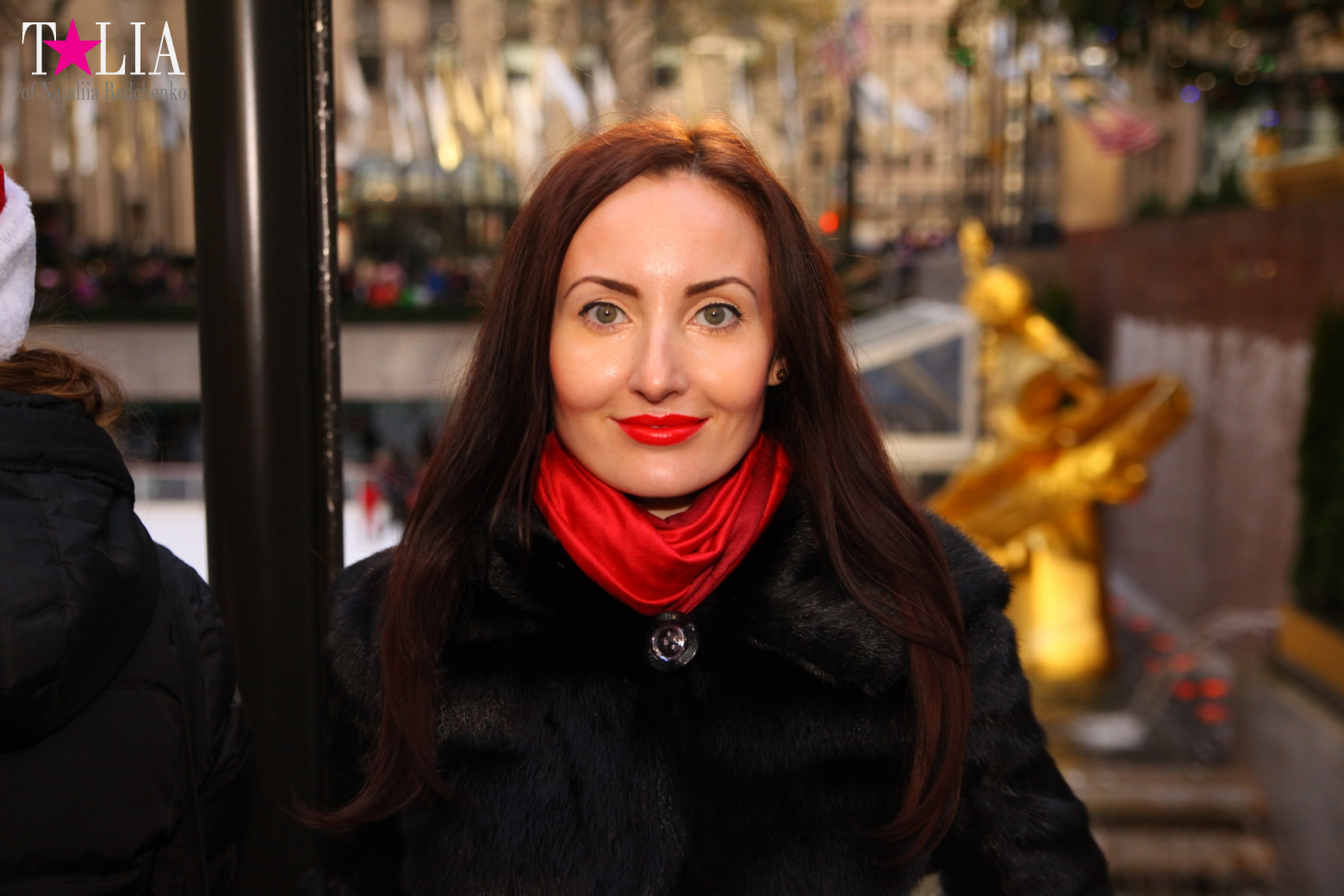 Главная рождественская елка Нью-Йорка возле Рокфеллер-Центра на Манхэттене