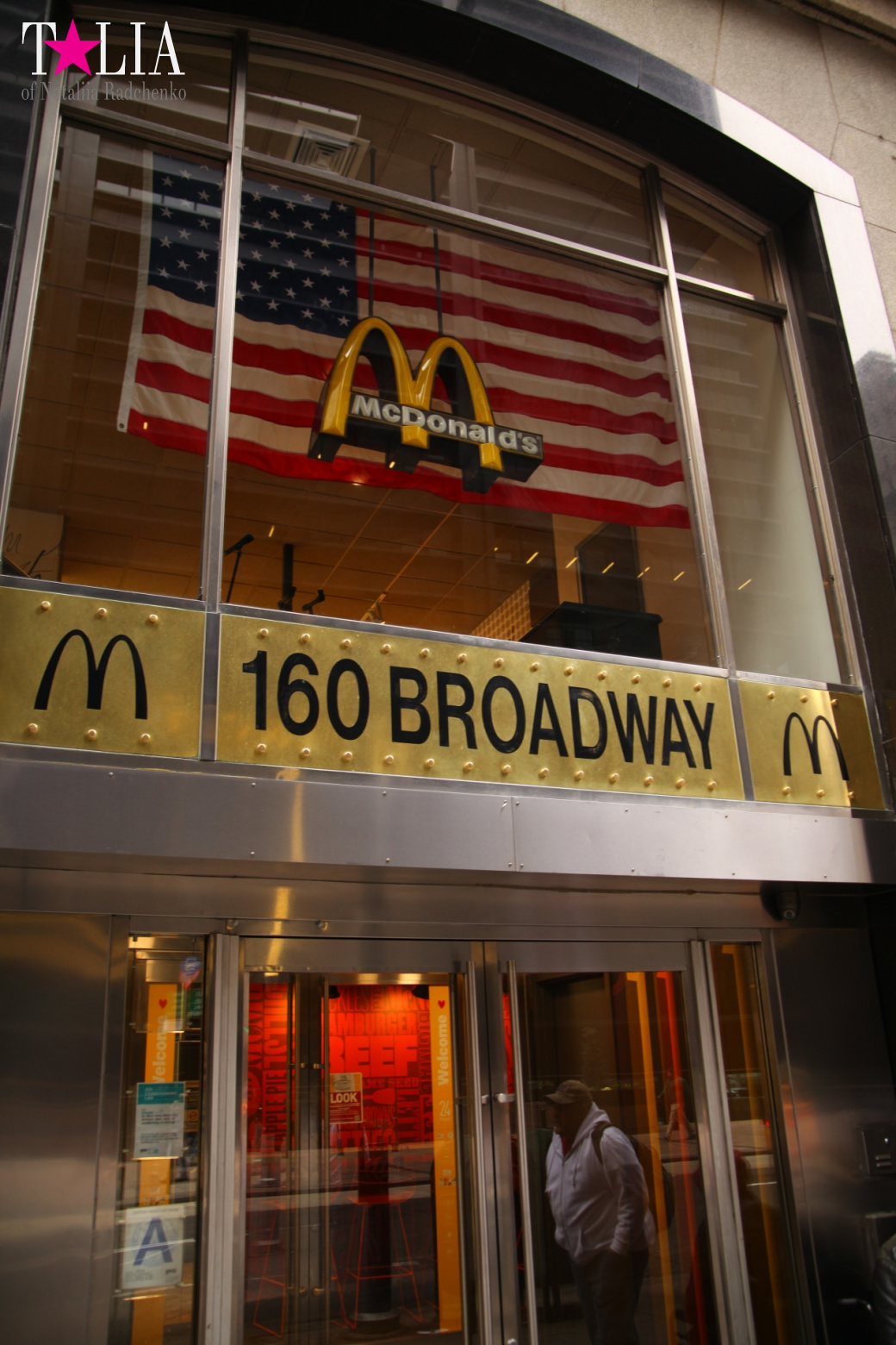 The Financial District of Manhattan: The bull, the New York Stock Exchange, Wall Street, the World Trade Centre, 9/11 Memorial