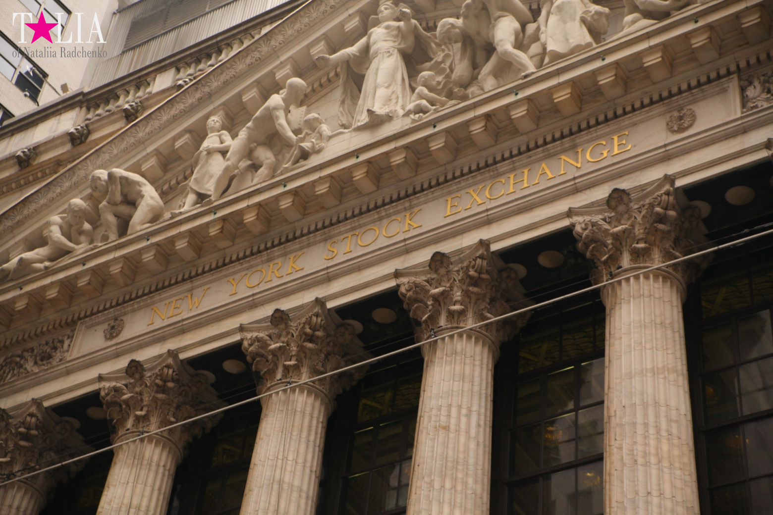The Financial District of Manhattan: The bull, the New York Stock Exchange, Wall Street, the World Trade Centre, 9/11 Memorial