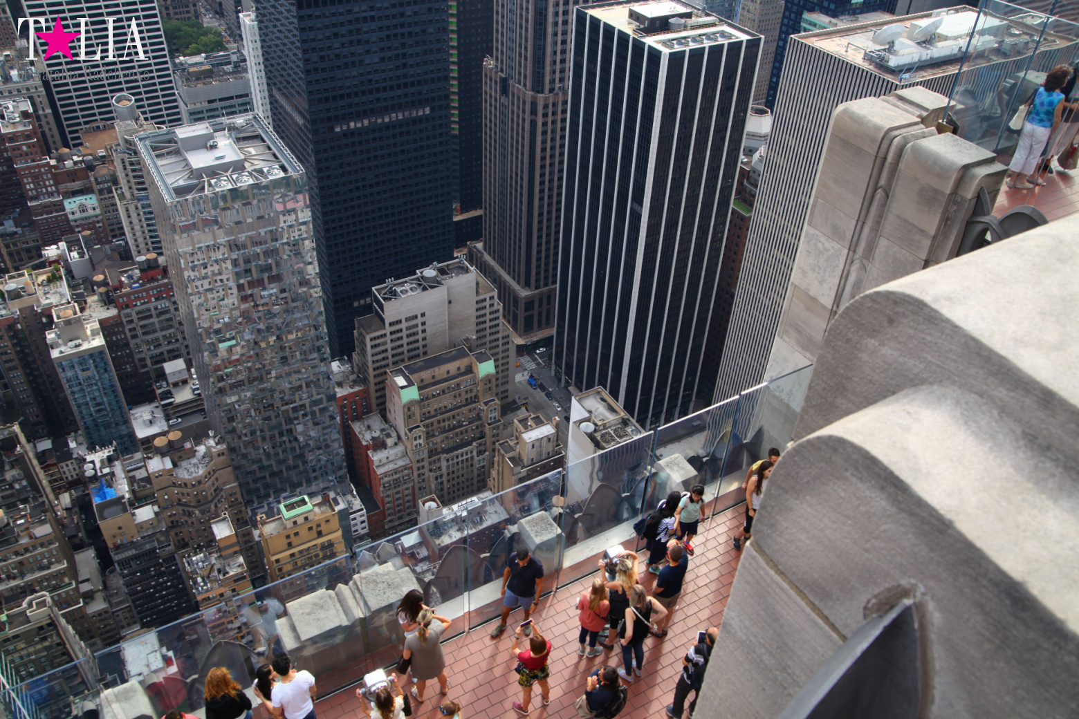 Смотровая площадка Рокфеллер-центра в Нью-Йорке